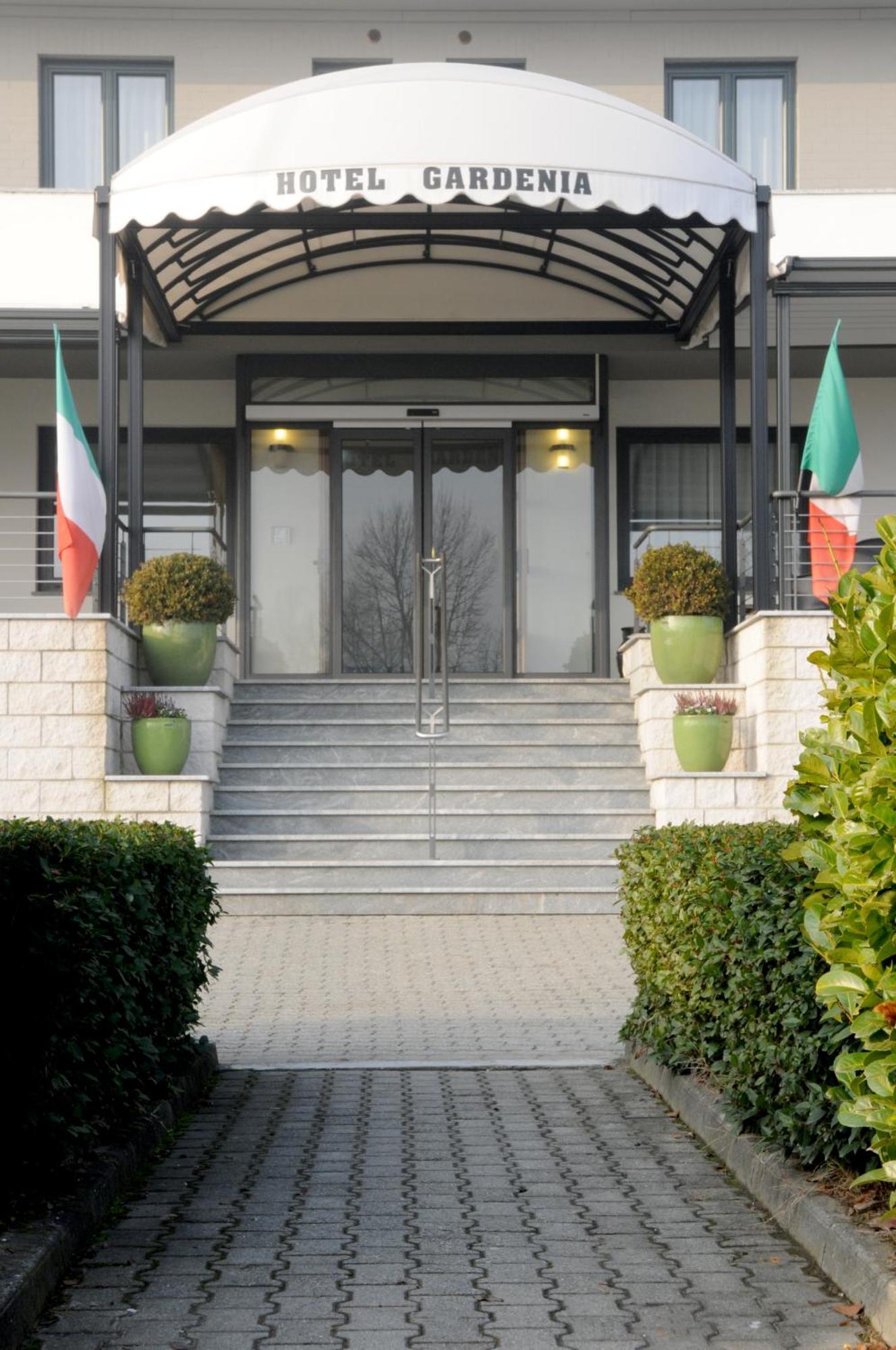 Hotel Gardenia Romano Canavese Exterior foto